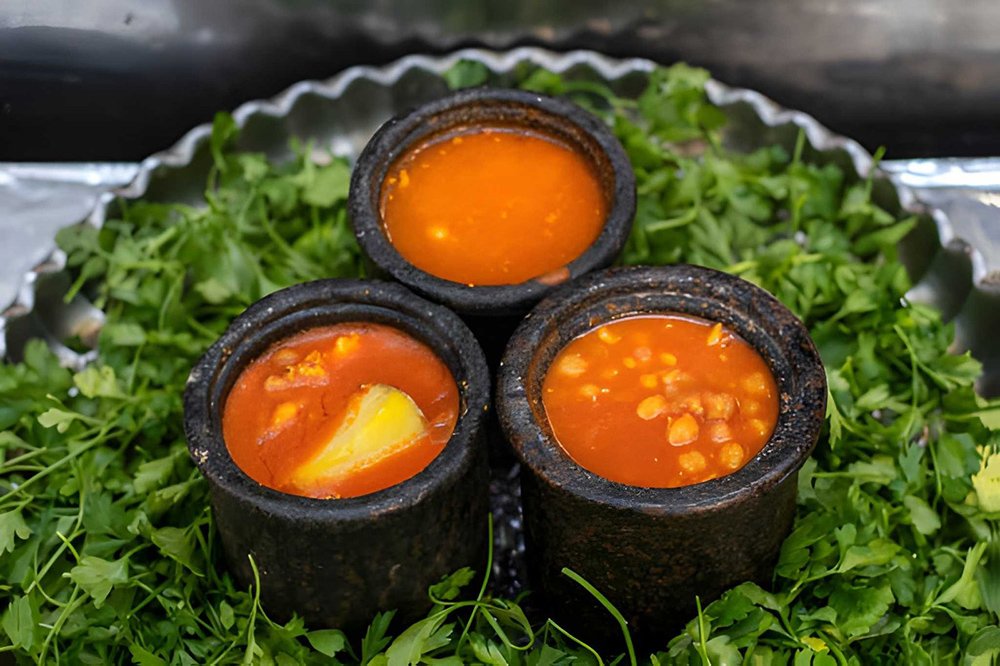 Dizi traditional Iranian food