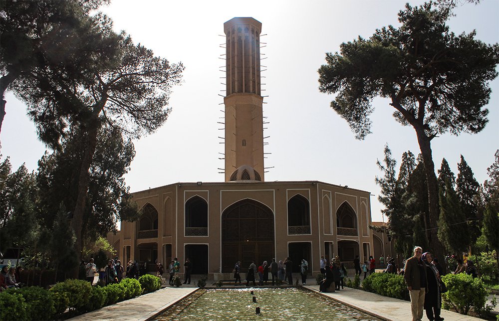 Historic Dowlat Abad Garden in Yazd showcasing traditional Persian gardens and the tallest windcatcher, Yazd travel guide attraction