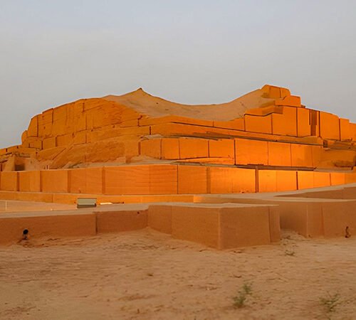 15 Days Iran Tour visiting Chogha Zanbil, an ancient Elamite ziggurat and UNESCO World Heritage Site in Iran